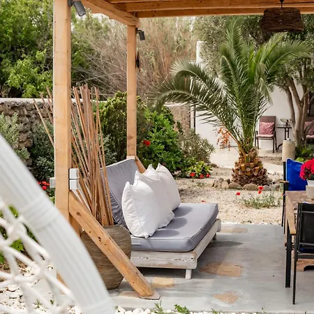 Honey Bee House Апартаменты