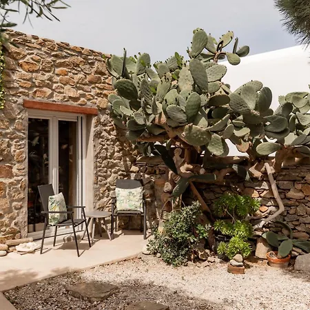 Апартаменты Honey Bee House