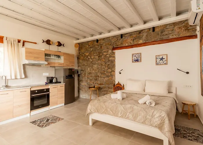 Honey Bee House Mykonos Town