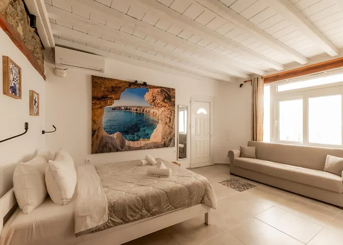 Honey Bee House Mykonos Town