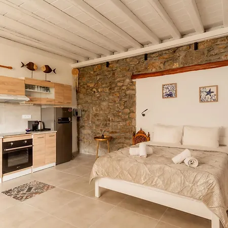 Honey Bee House Mykonos Town