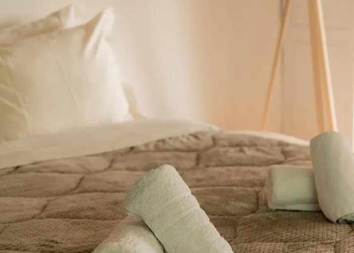 Honey Bee House Apartman